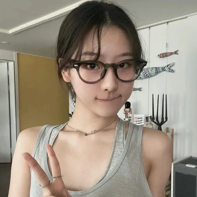 男巫 封面